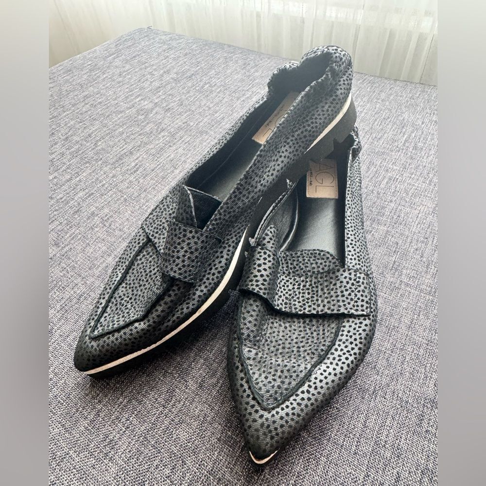 AGL Attilio Giusti Leombruni Micro Pointed Toe Loafer Gray Mini Leopard spot 6
